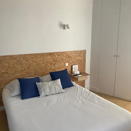蒂博公寓 酒店