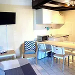Thibaud Hotel