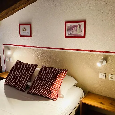 Hotel Résidence Thibaud 2*