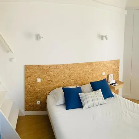 Hotel Résidence Thibaud 2*