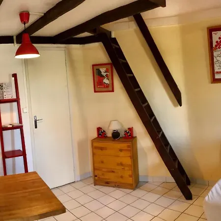 Hotel Résidence Thibaud 2*