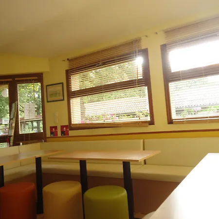 Résidence Thibaud 2*