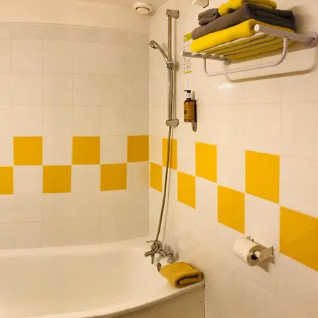 Thibaud Hotel