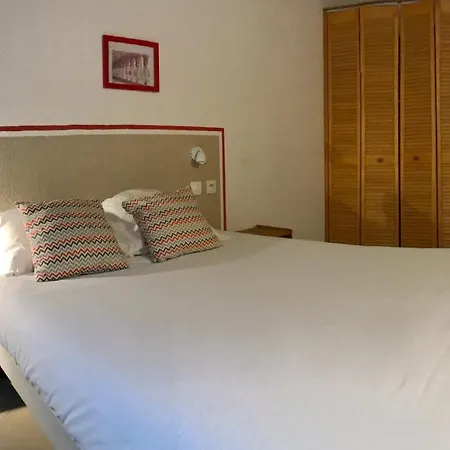 Résidence Thibaud Hotel