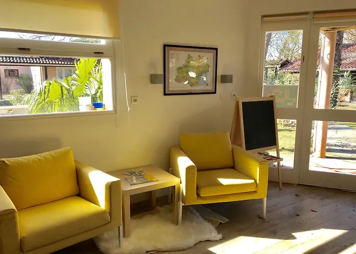 Hotel Résidence Thibaud 2*