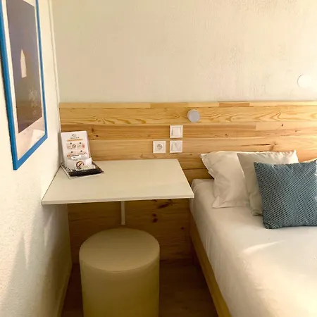 Hotel Résidence Thibaud 2*